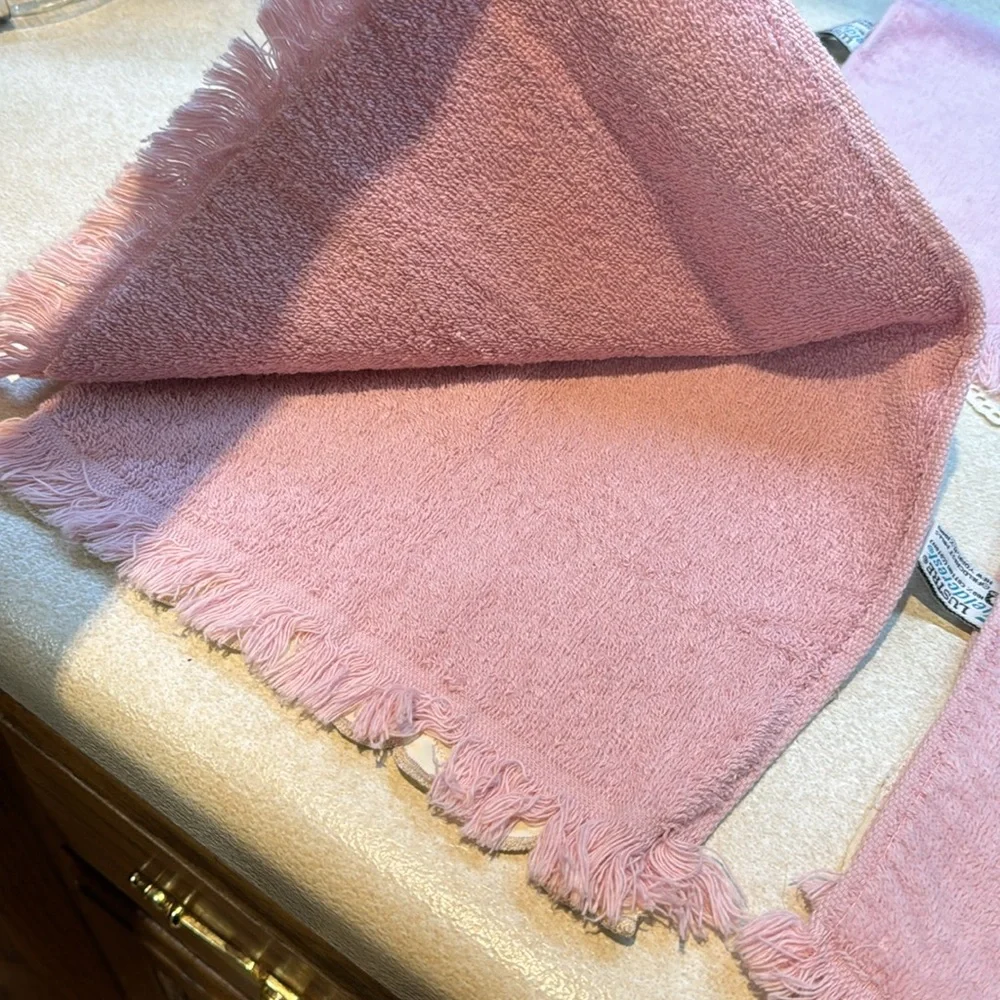 3 Vintage Pink Lustre Fieldcrest hand towels